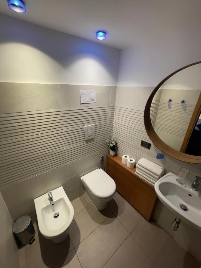 نابولي Nova Rooms المظهر الخارجي الصورة
